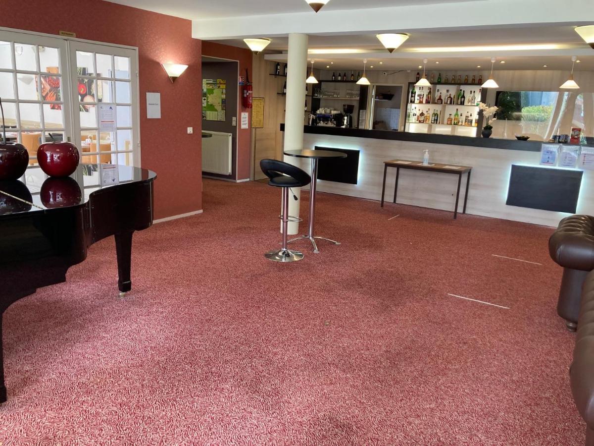 Hotel Altina Pacy-sur-Eure ภายนอก รูปภาพ