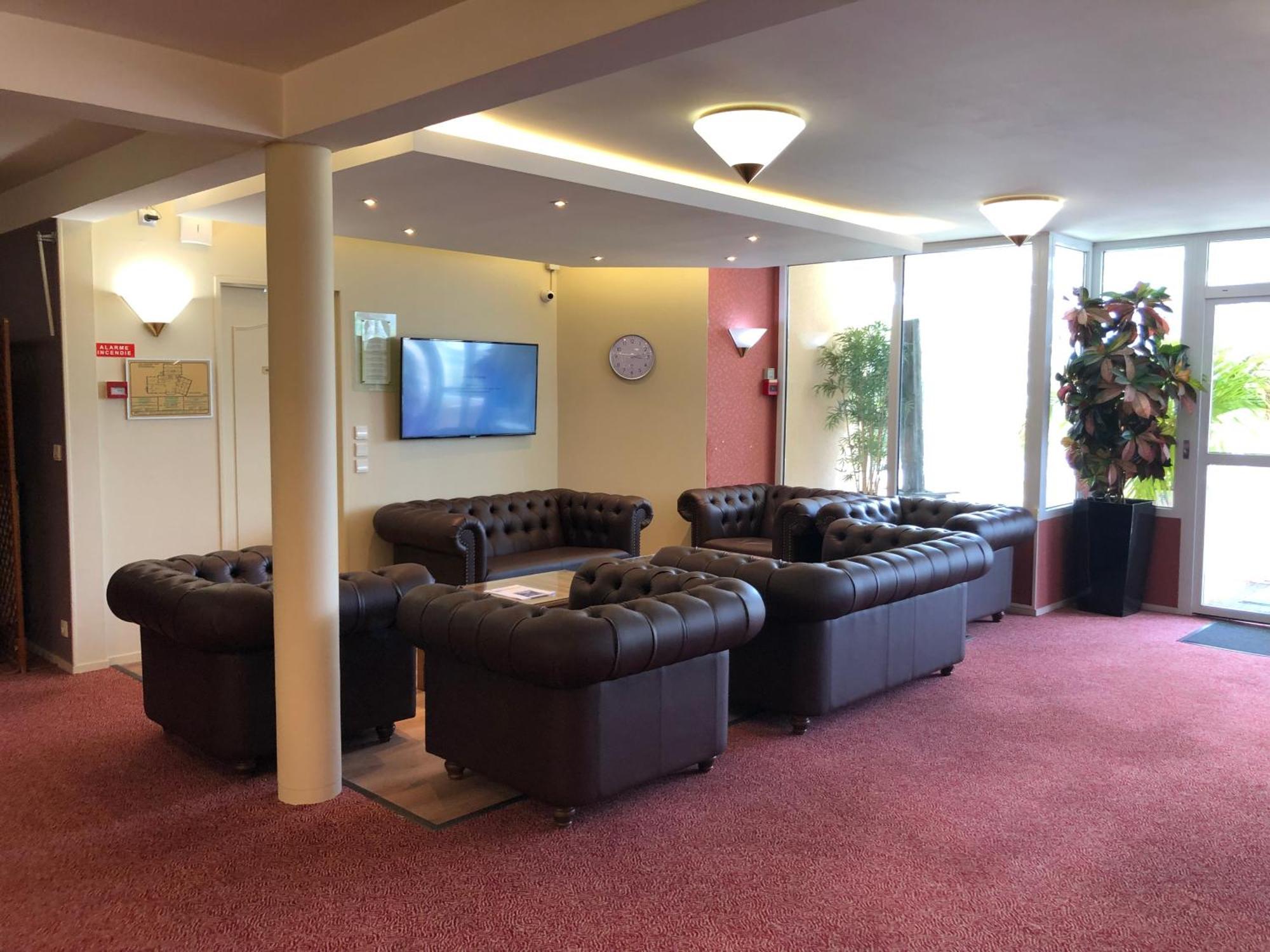 Hotel Altina Pacy-sur-Eure ภายนอก รูปภาพ