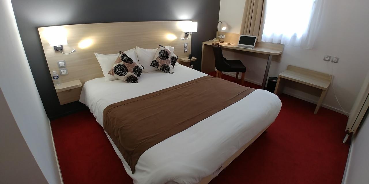 Hotel Altina Pacy-sur-Eure ภายนอก รูปภาพ