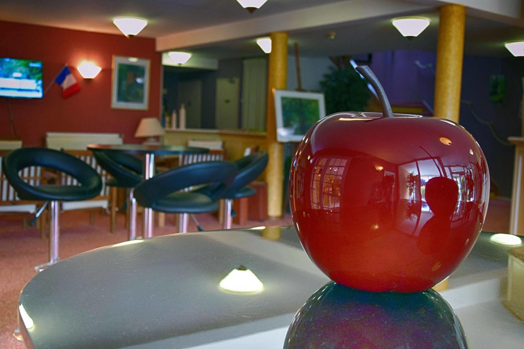 Hotel Altina Pacy-sur-Eure ภายนอก รูปภาพ
