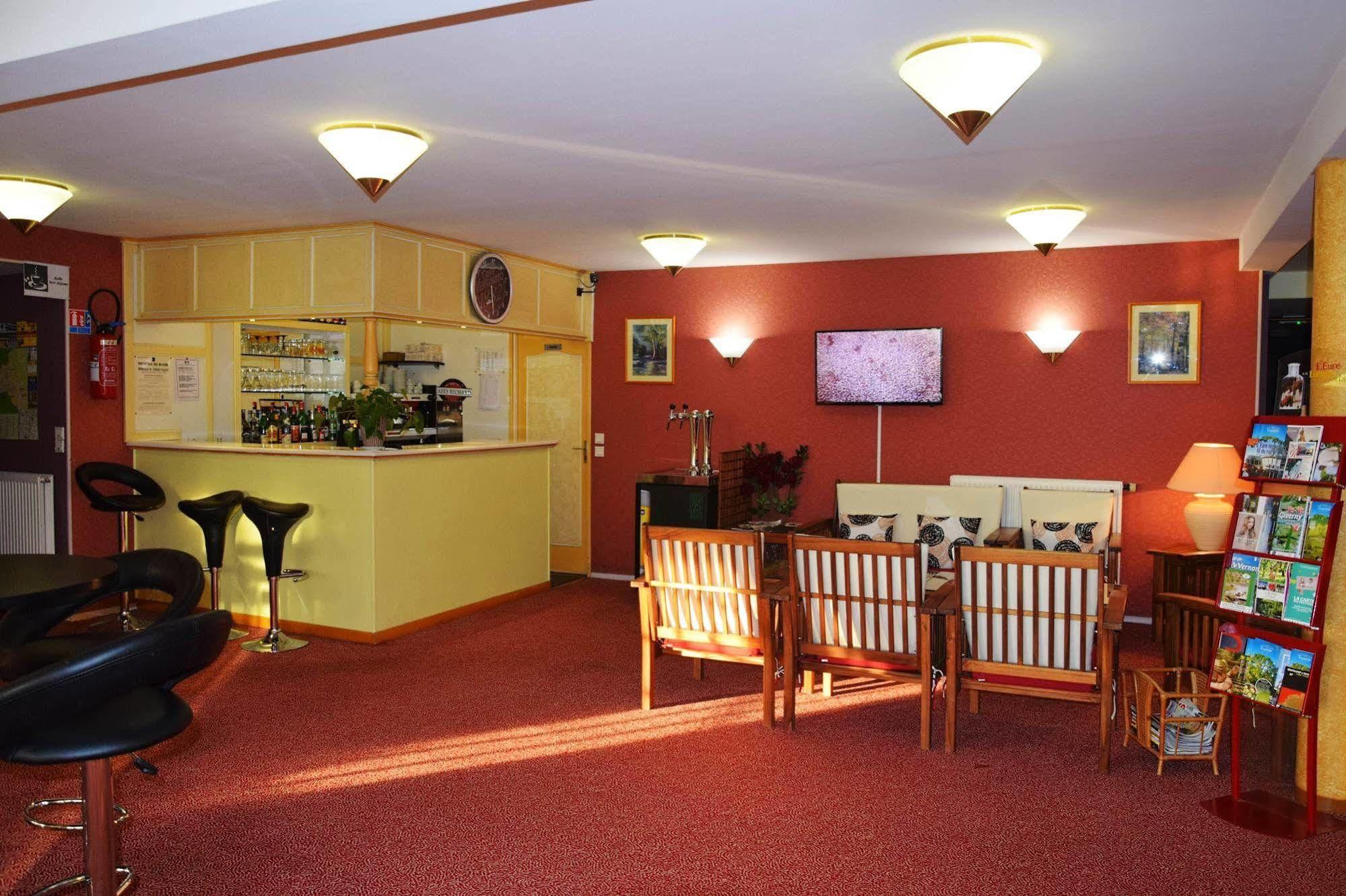 Hotel Altina Pacy-sur-Eure ภายนอก รูปภาพ