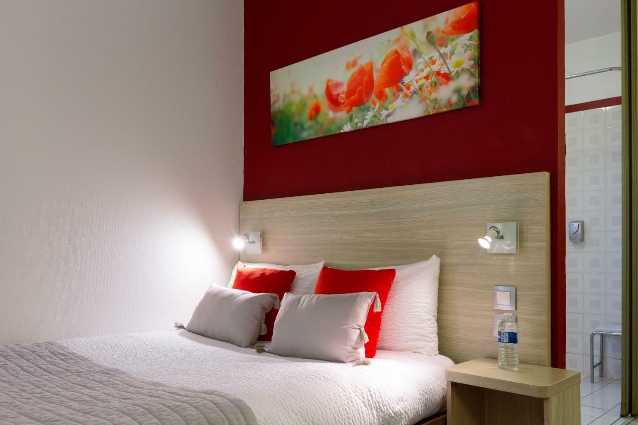 Hotel Altina Pacy-sur-Eure ภายนอก รูปภาพ