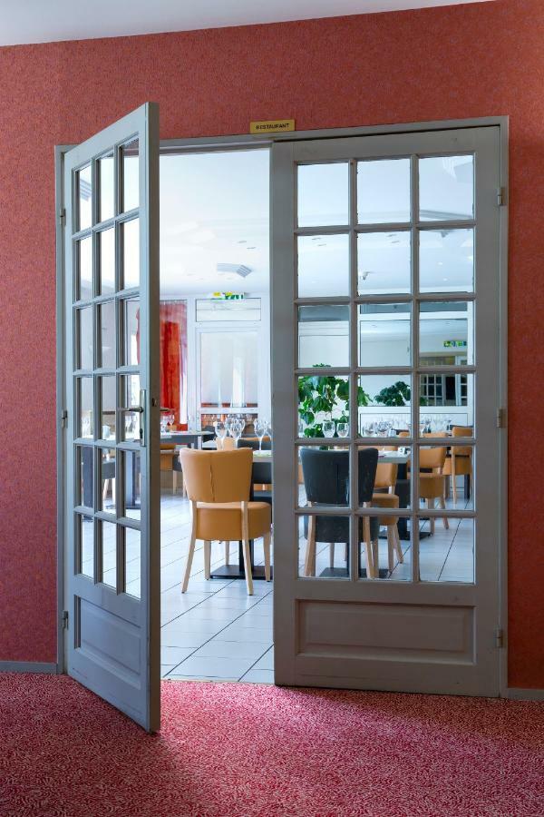 Hotel Altina Pacy-sur-Eure ภายนอก รูปภาพ